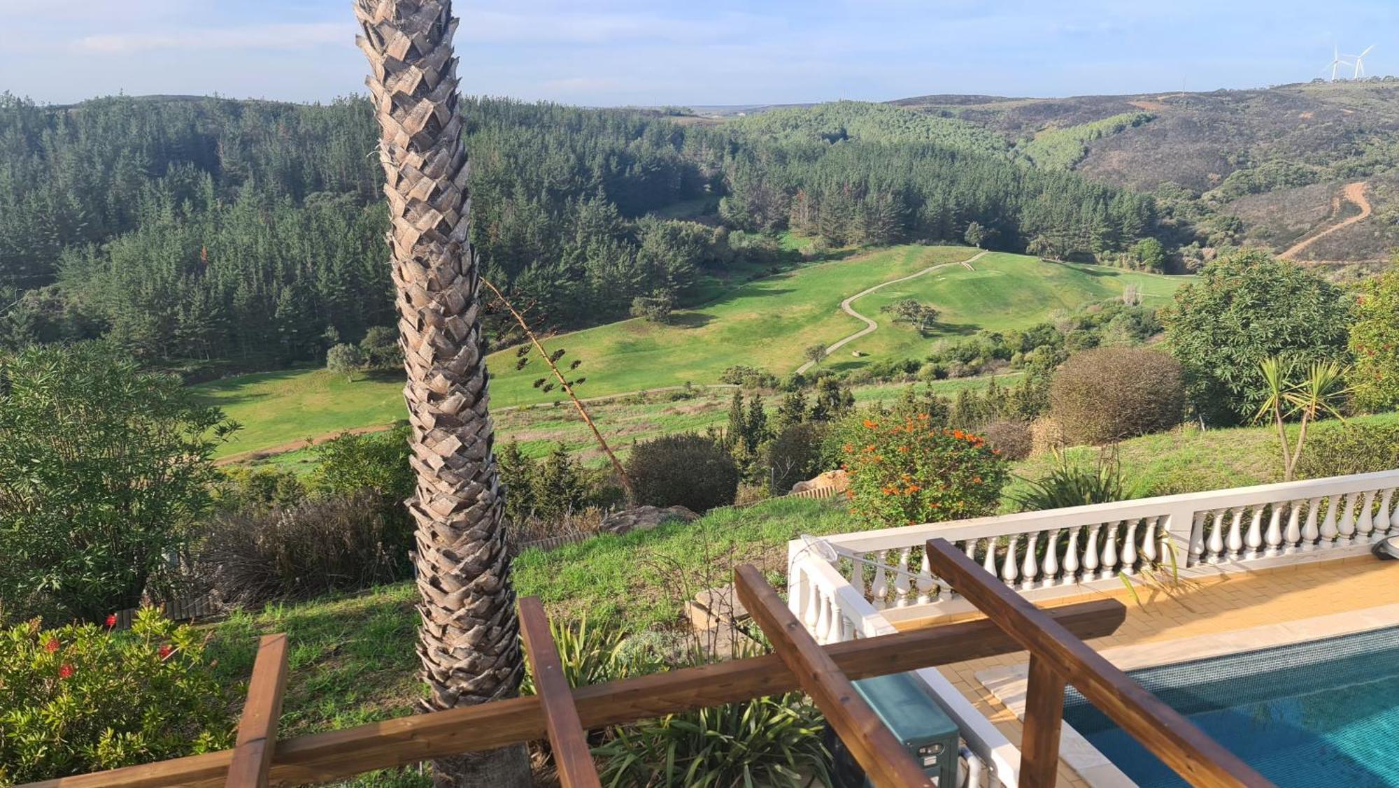 Stunning Villa With Pool & View Near Beach Budens Exteriör bild