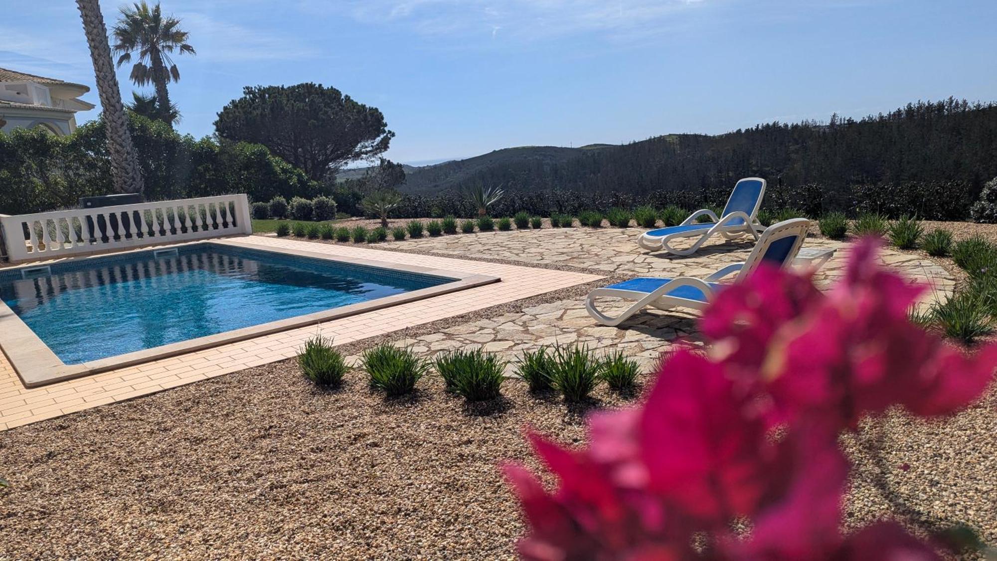 Stunning Villa With Pool & View Near Beach Budens Exteriör bild