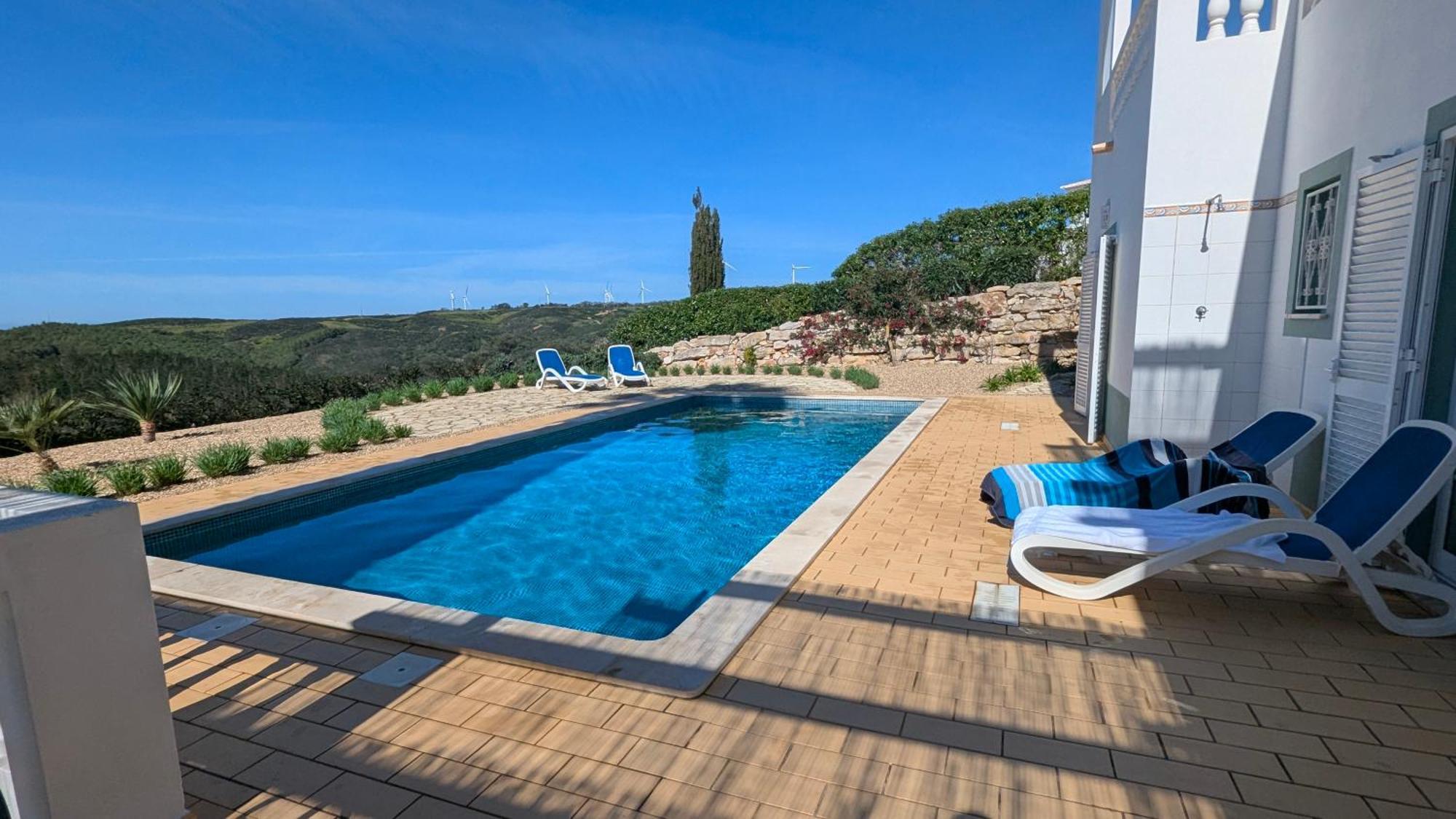 Stunning Villa With Pool & View Near Beach Budens Exteriör bild